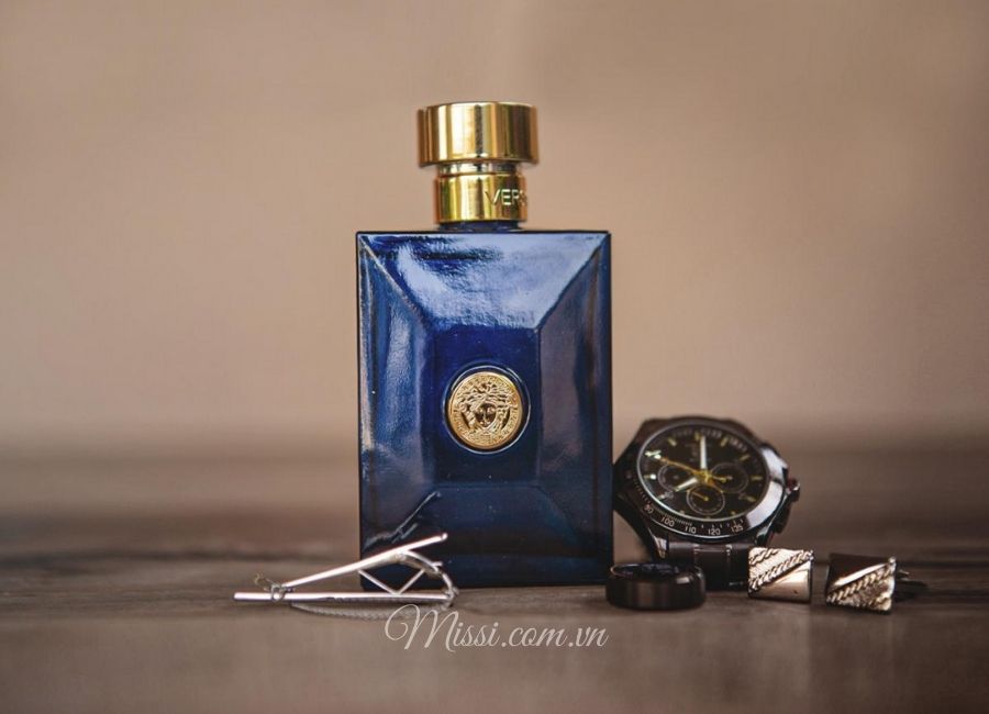 Versace Dylan Blue Pour Homme Missi Perfume