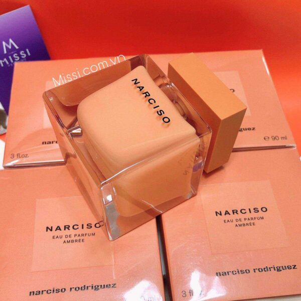 narciso-eau-de-parfum-ambree-90ml 3